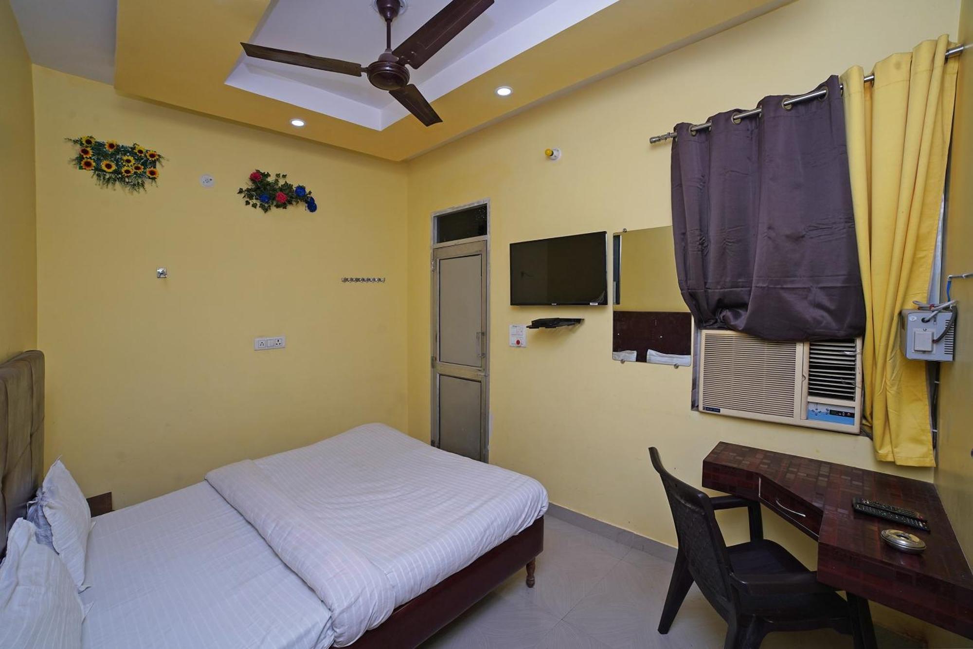 สปอต ออน 39779 โฮเต็ล รามา พาเลซ Hotel โมราดาบัด ภายนอก รูปภาพ