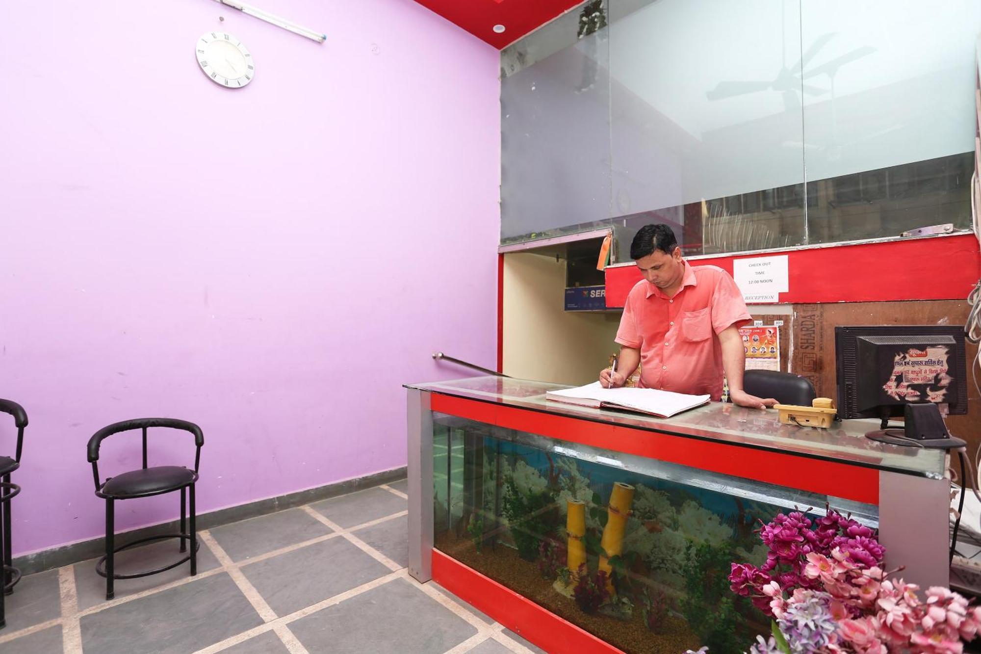สปอต ออน 39779 โฮเต็ล รามา พาเลซ Hotel โมราดาบัด ภายนอก รูปภาพ